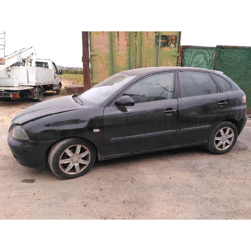 seat ibiza (6l1) del año 2004