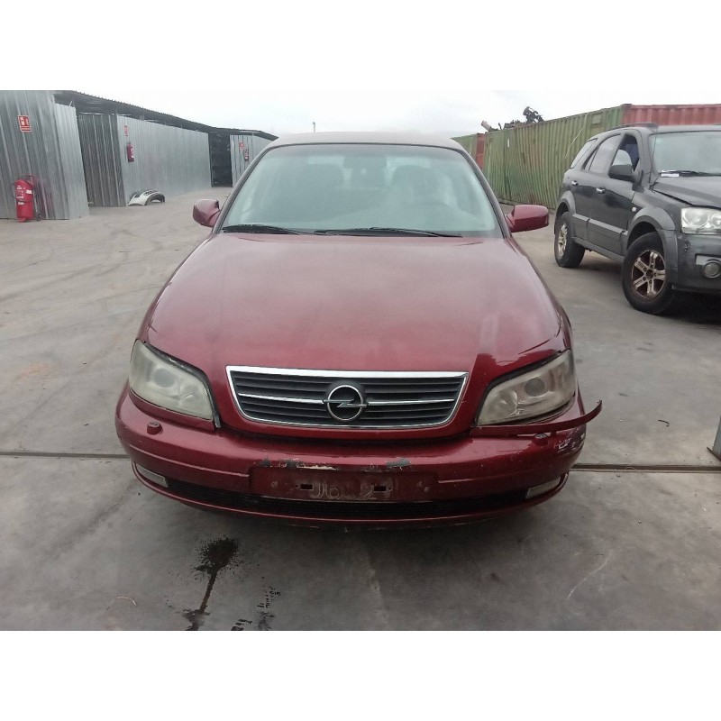 opel omega b del año 2000