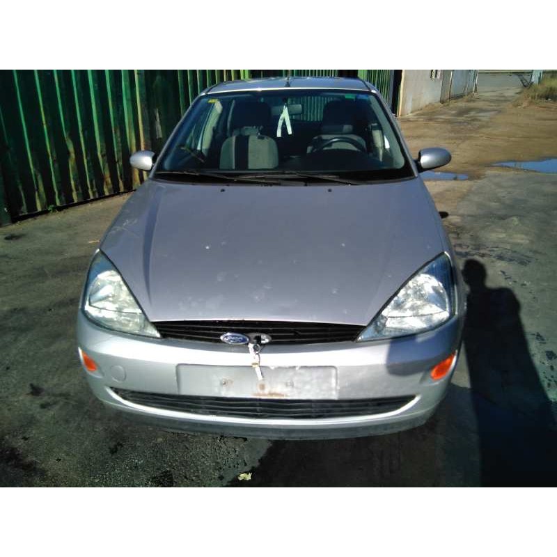 ford focus berlina (cak) del año 1998