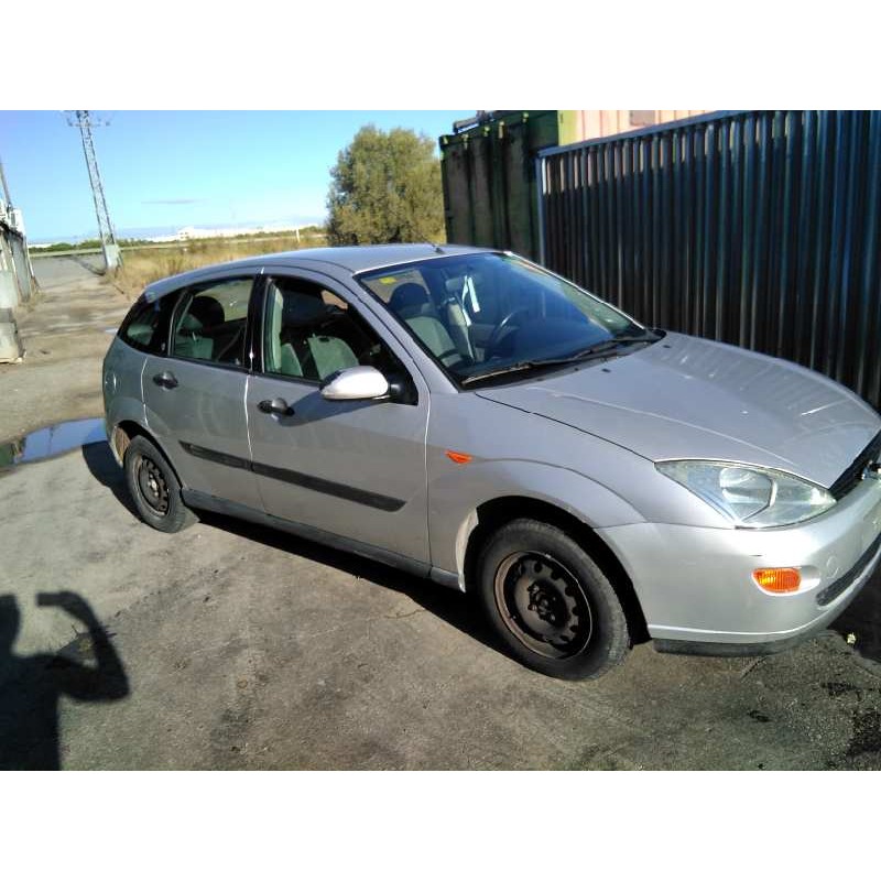 ford focus berlina (cak) del año 1998