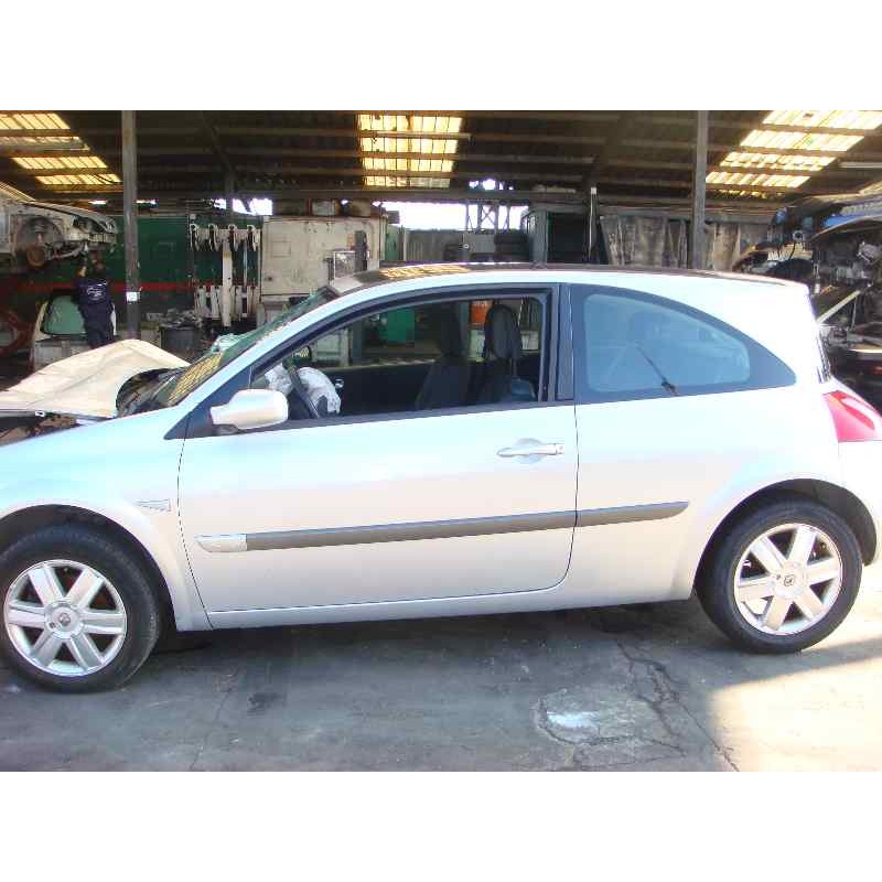 renault megane ii berlina 3p del año 2005