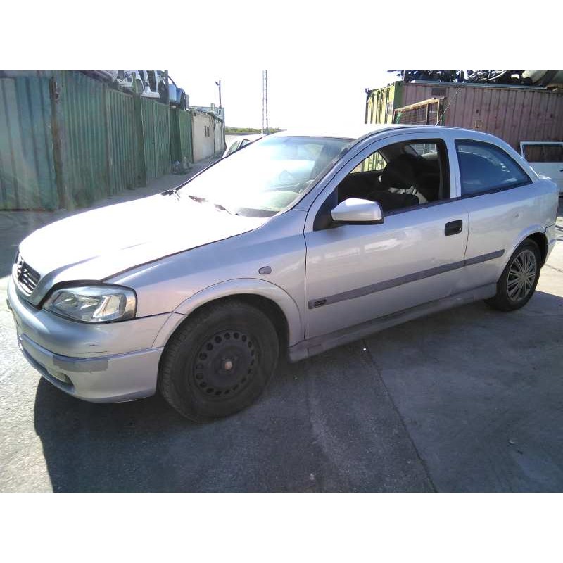 opel astra g berlina del año 1999