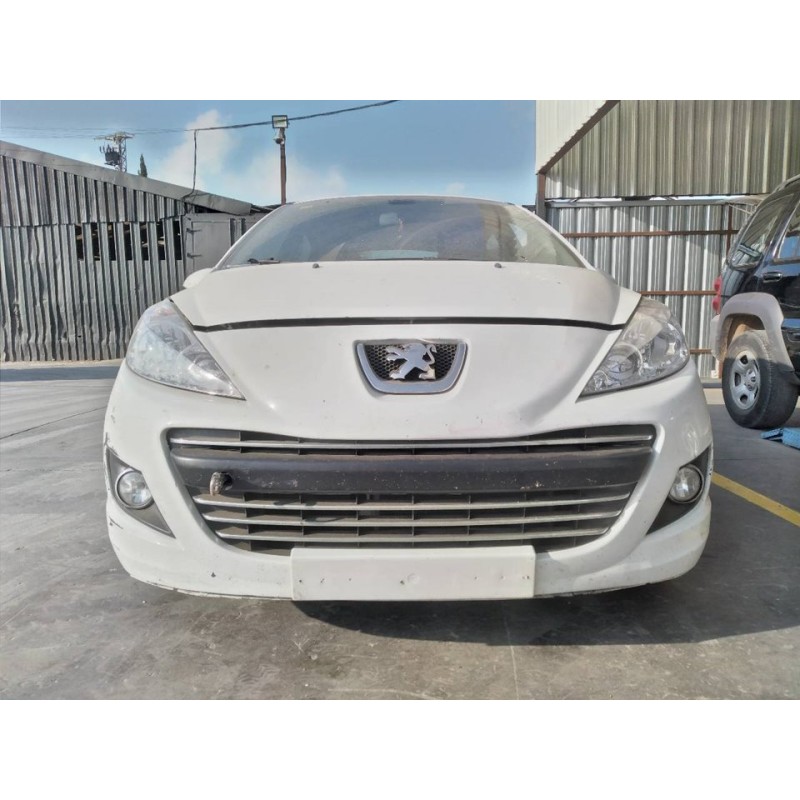 peugeot 207 del año 2009
