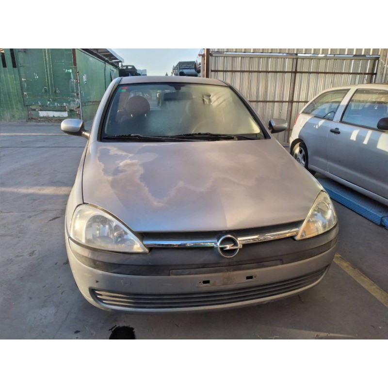 opel corsa c del año 2003