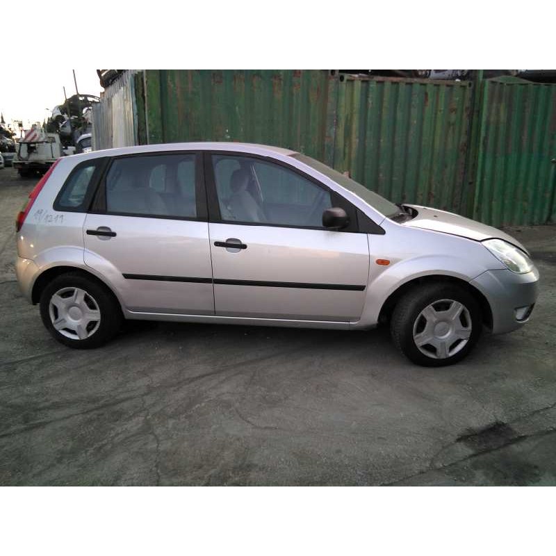 ford fiesta (cbk) del año 2002