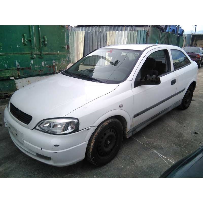 opel astra g berlina del año 1999