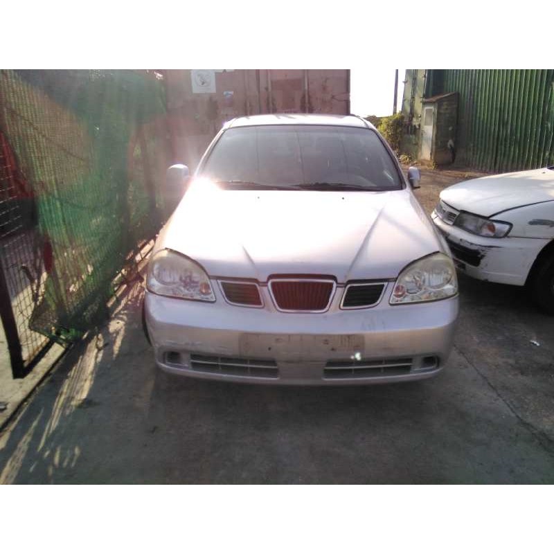 daewoo nubira berlina del año 2004