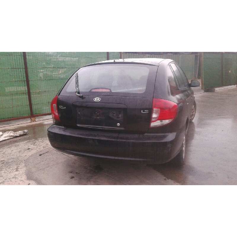 kia rio del año 2004