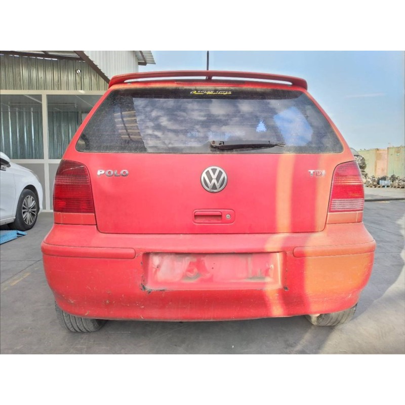volkswagen polo berlina (6n2) del año 2000