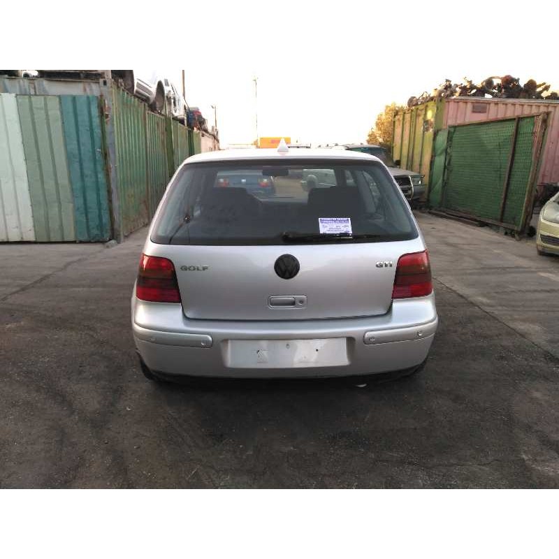 volkswagen golf iv berlina (1j1) del año 2001
