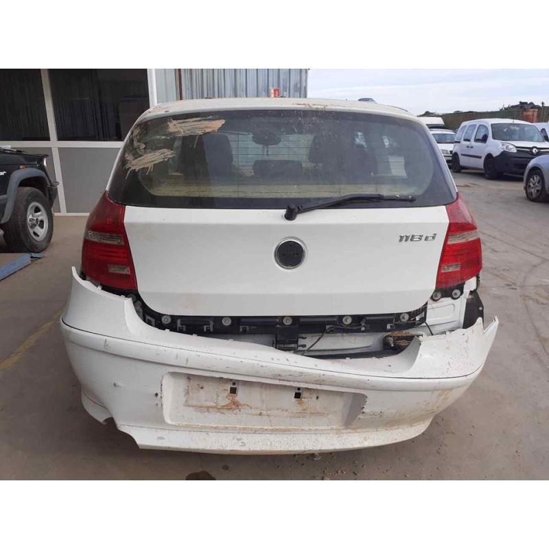 bmw serie 1 berlina (e81/e87) del año 2008