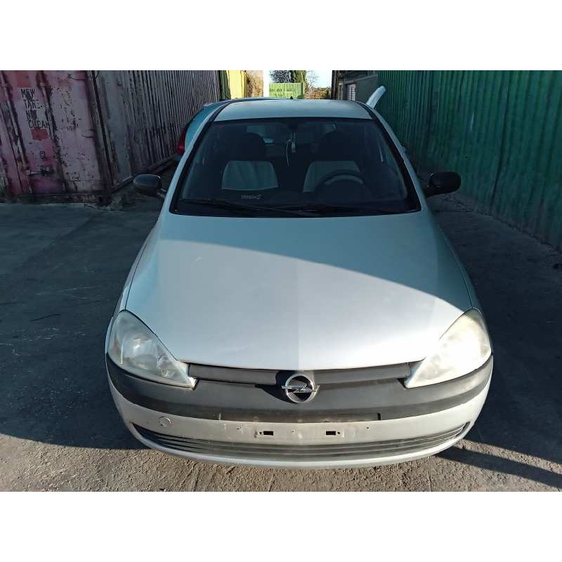 opel corsa c del año 2003
