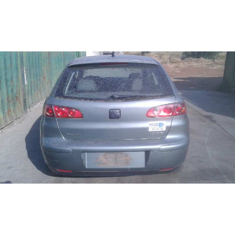seat ibiza (6l1) del año 2002