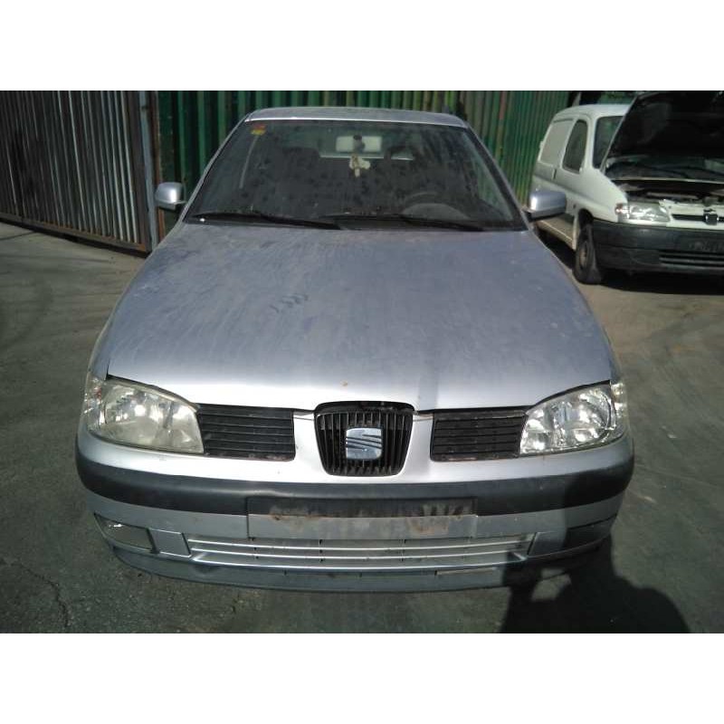 seat cordoba berlina (6k2) del año 2001