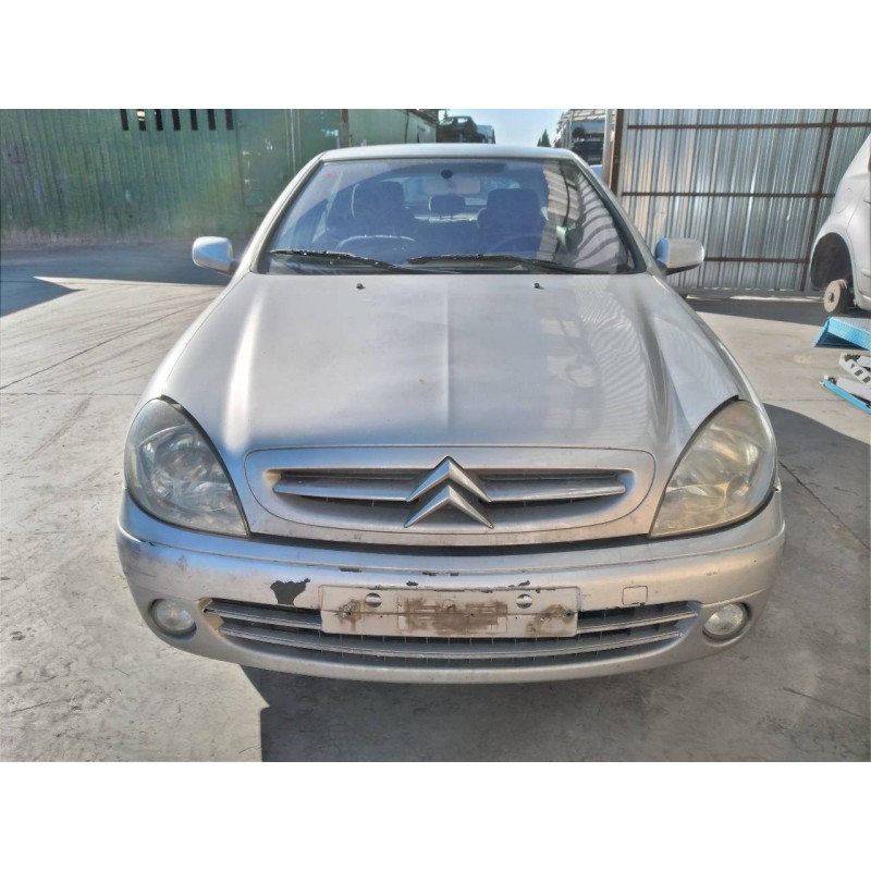 citroën xsara berlina del año 2003