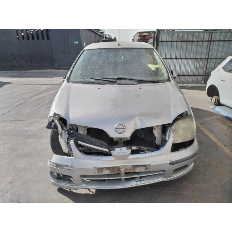 nissan almera tino (v10m) del año 2005
