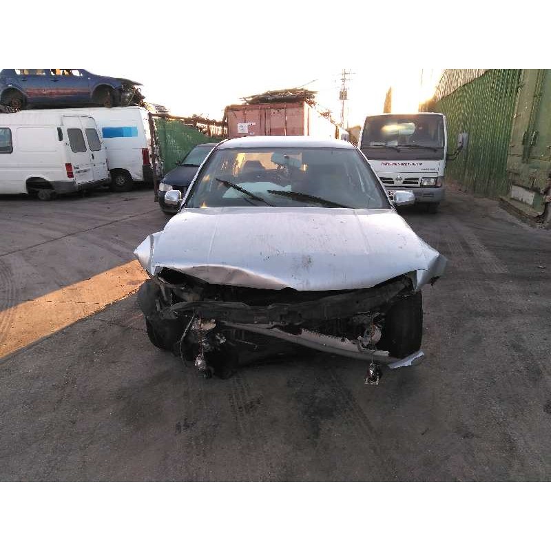 volkswagen golf iv berlina (1j1) del año 2000