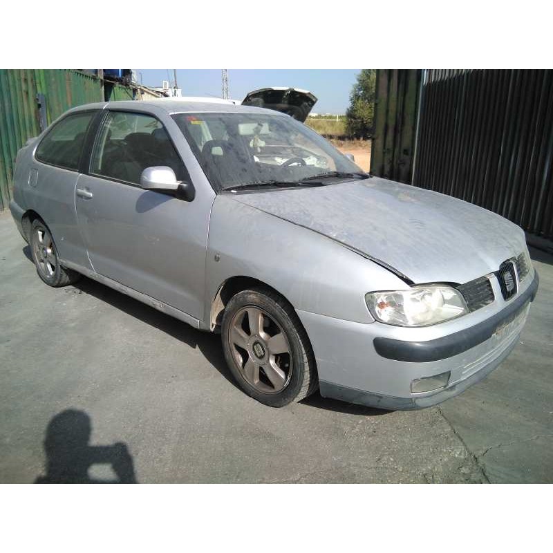 seat cordoba berlina (6k2) del año 2001