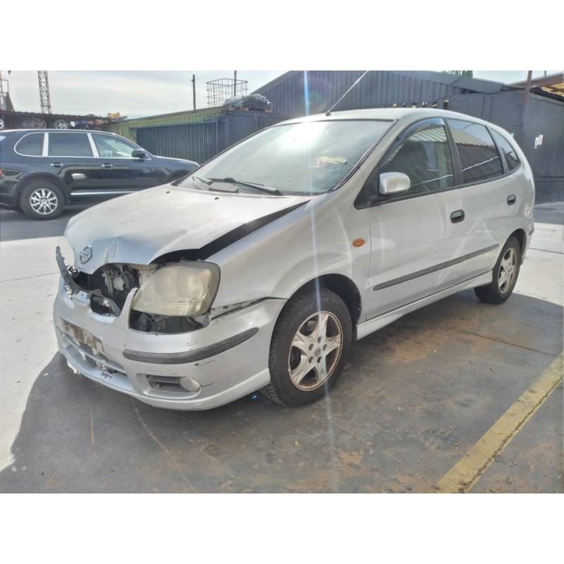 nissan almera tino (v10m) del año 2005