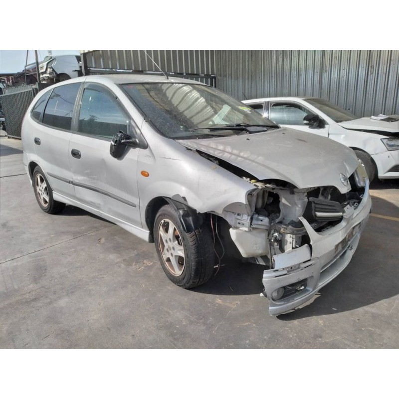 nissan almera tino (v10m) del año 2005