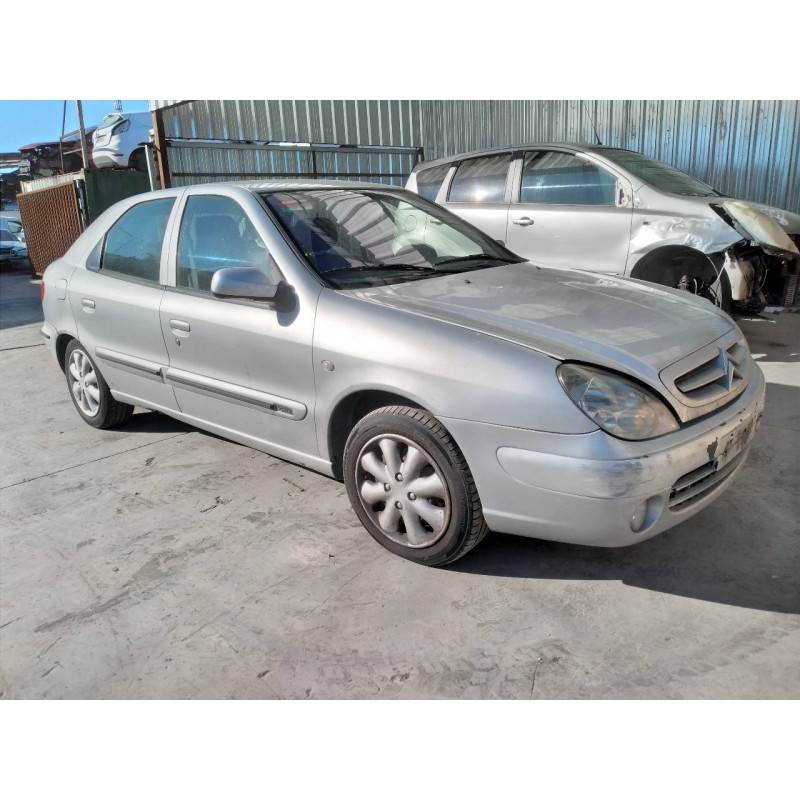 citroën xsara berlina del año 2003