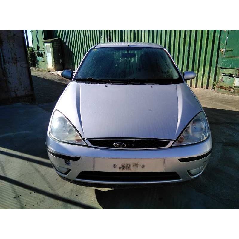 ford focus berlina (cak) del año 2001