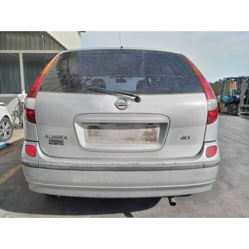 nissan almera tino (v10m) del año 2005