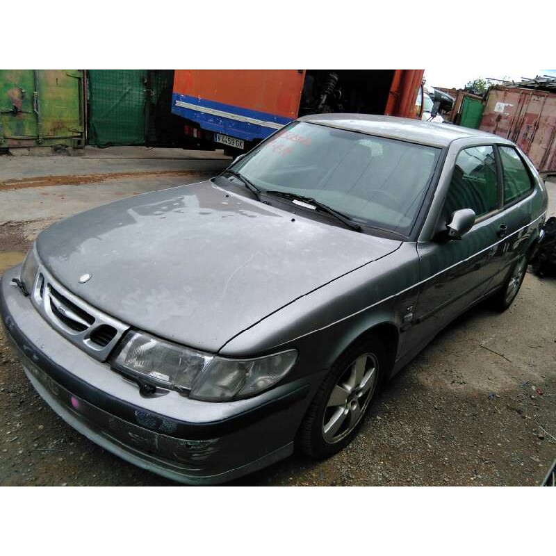saab 9-3 coupé del año 2001