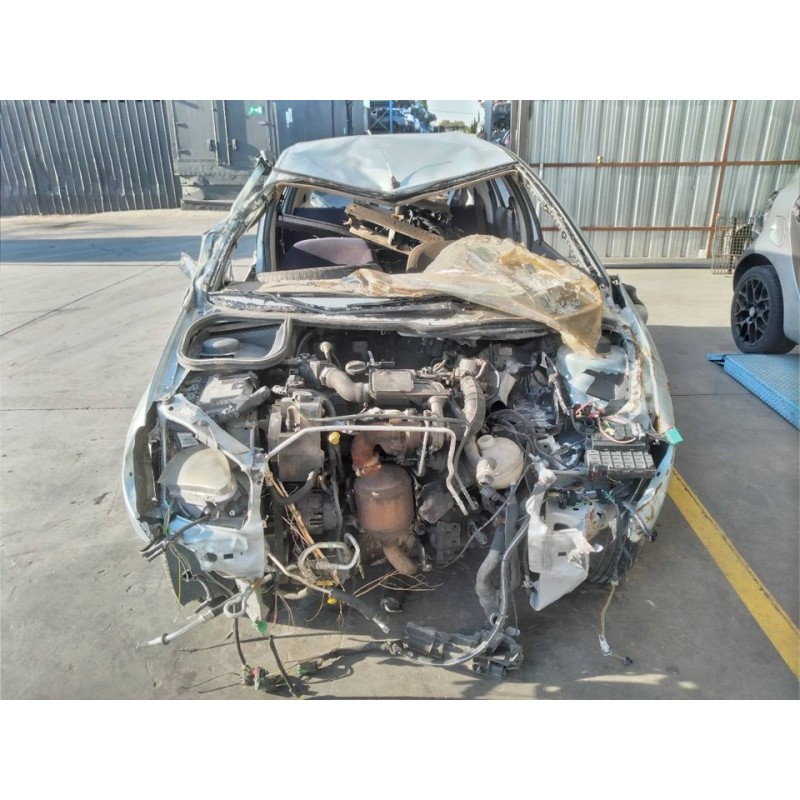 peugeot 206 berlina del año 2003