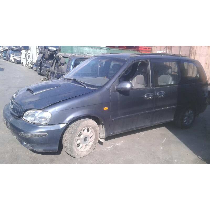 kia carnival del año 2001