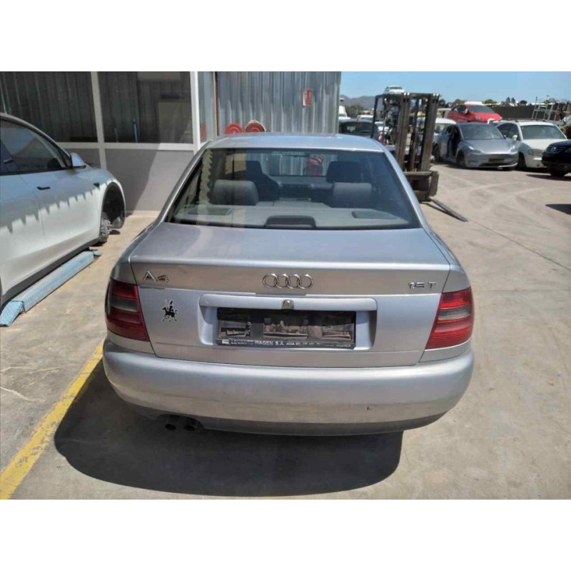 audi a4 berlina (b5) del año 1998