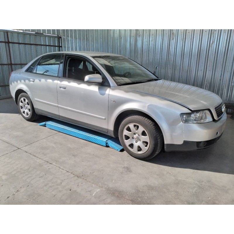 audi a4 berlina (8e) del año 2001