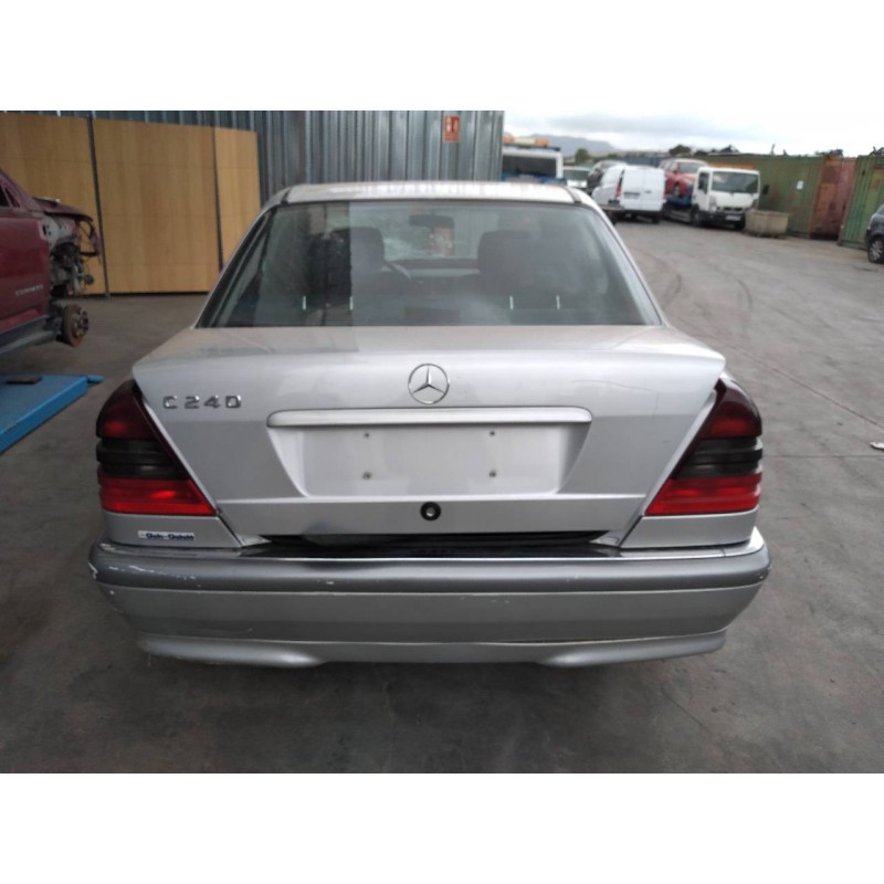 mercedes-benz clase c (w202) berlina del año 1999