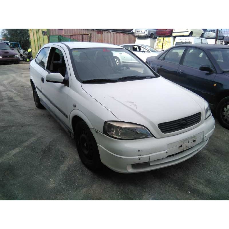opel astra g berlina del año 1999