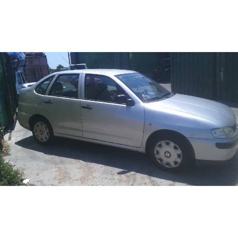 seat cordoba berlina (6k2) del año 2000