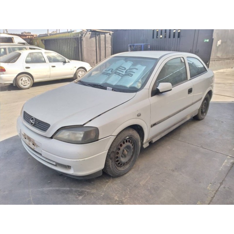 opel astra g berlina del año 1999