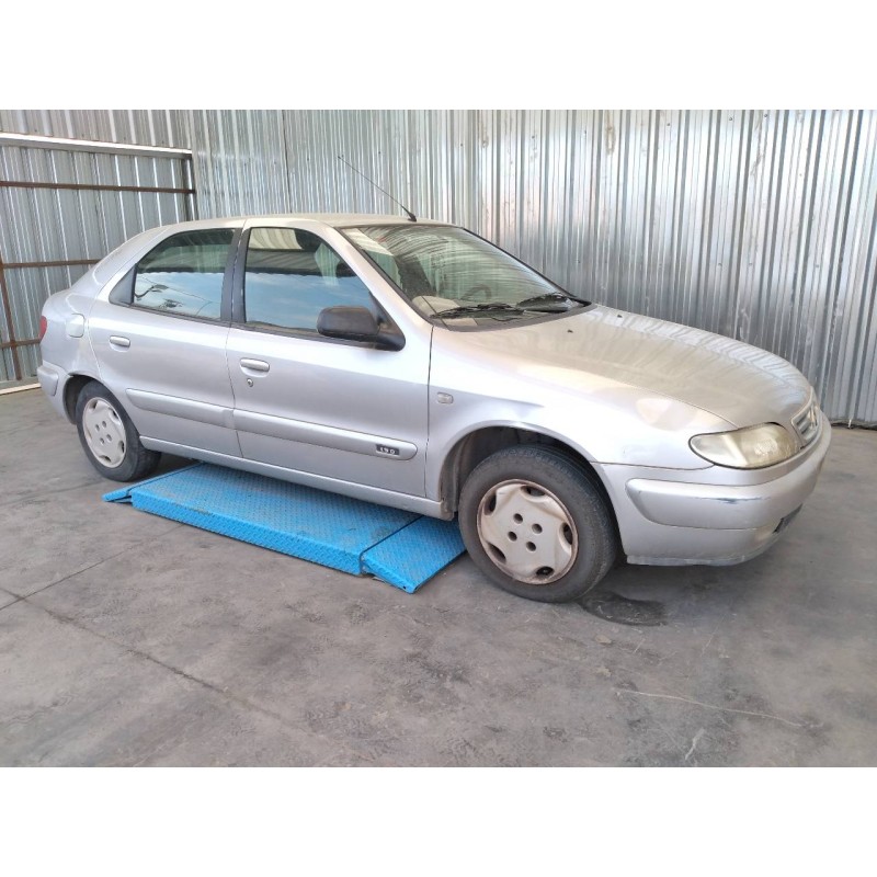 citroën xsara berlina del año 2000