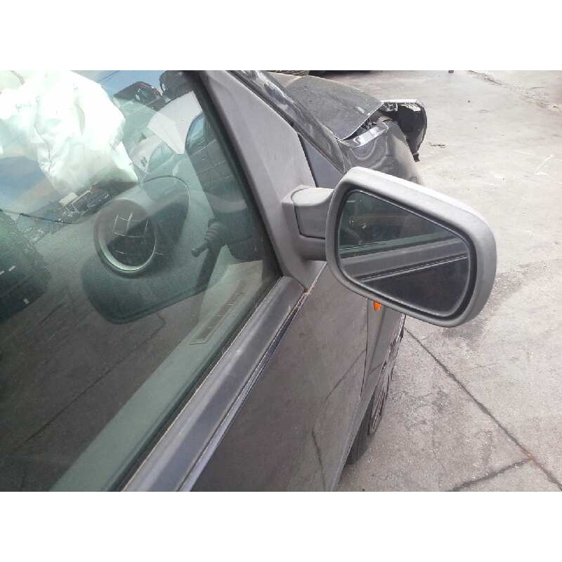 ford fiesta (cbk) del año 2003