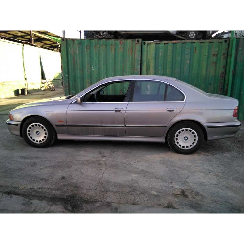bmw serie 5 berlina (e39) del año 1996