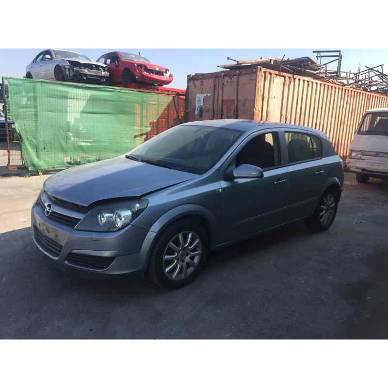 opel astra h berlina del año 2005