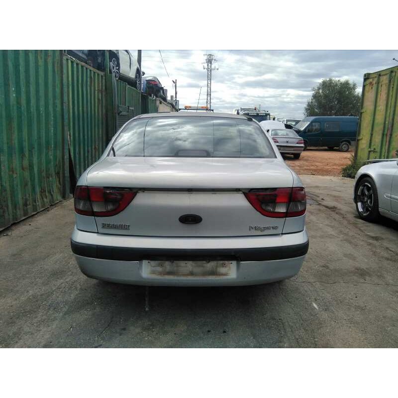 renault megane i fase 2 classic (la..) del año 1999