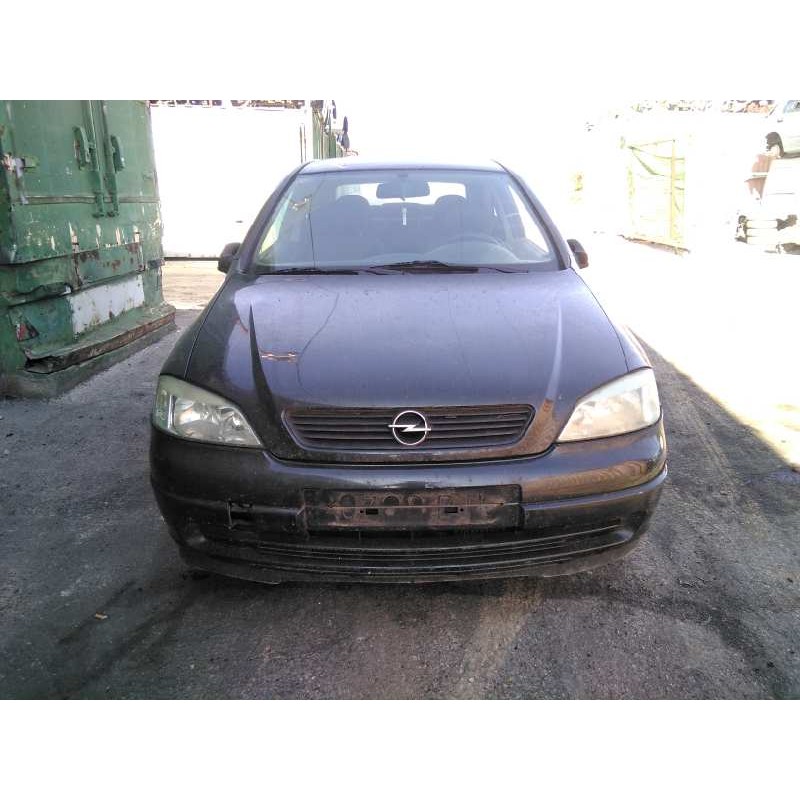 opel astra g berlina del año 2002