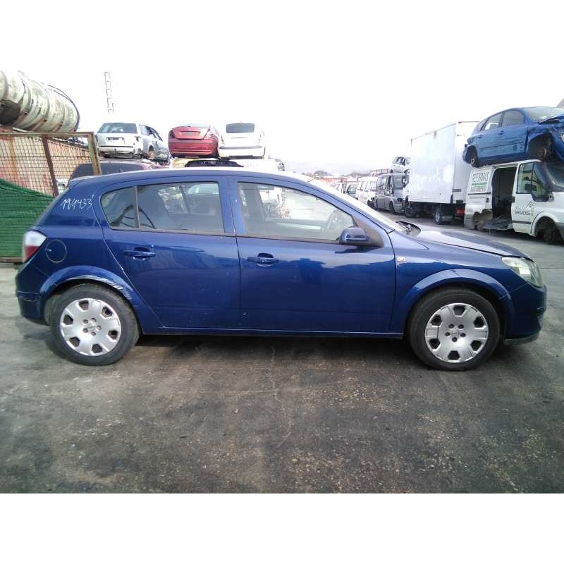 opel astra h berlina del año 2005