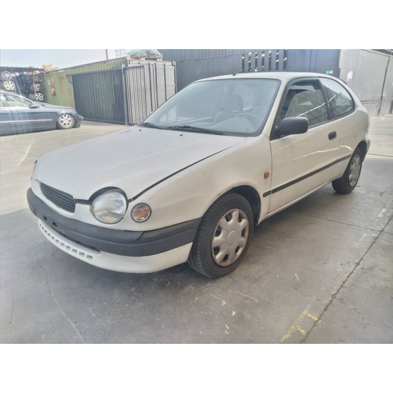 toyota corolla (e11) del año 1998