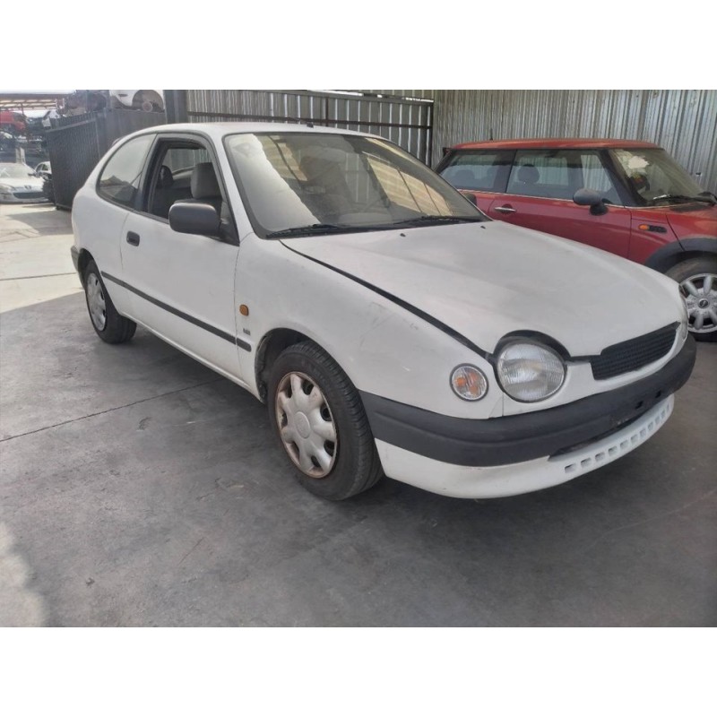 toyota corolla (e11) del año 1998