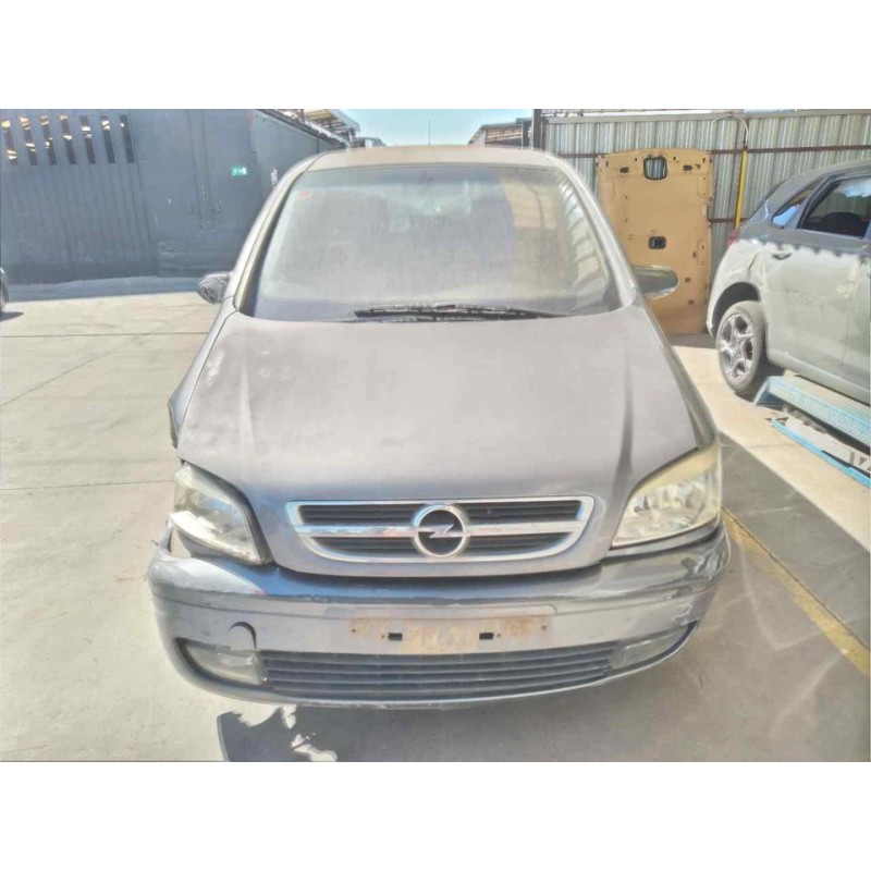 opel zafira a del año 2005