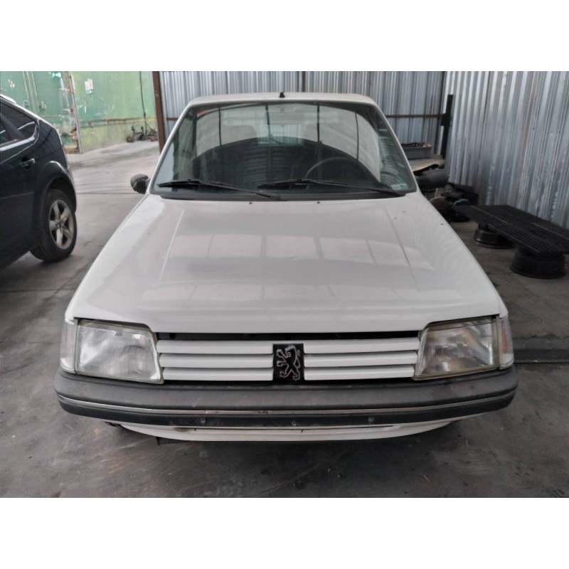 peugeot 205 berlina del año 1997