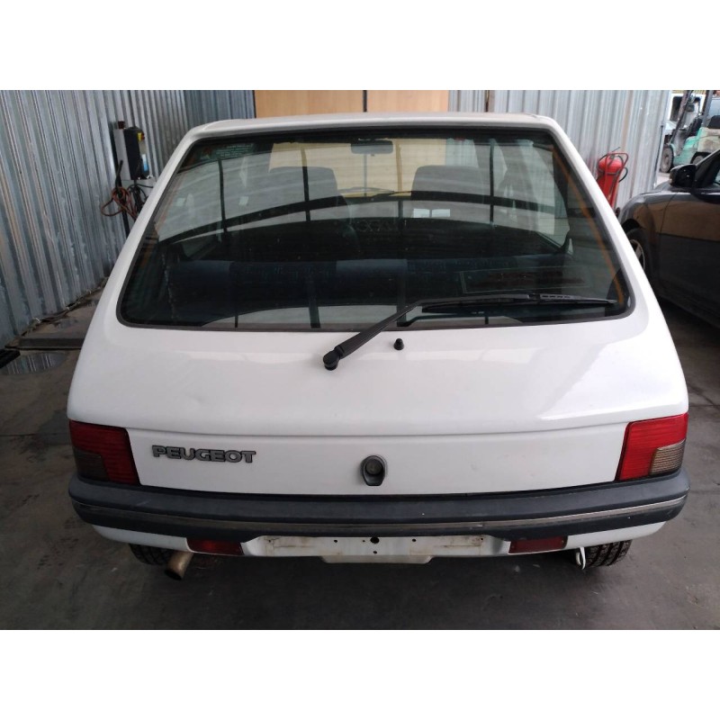 peugeot 205 berlina del año 1997