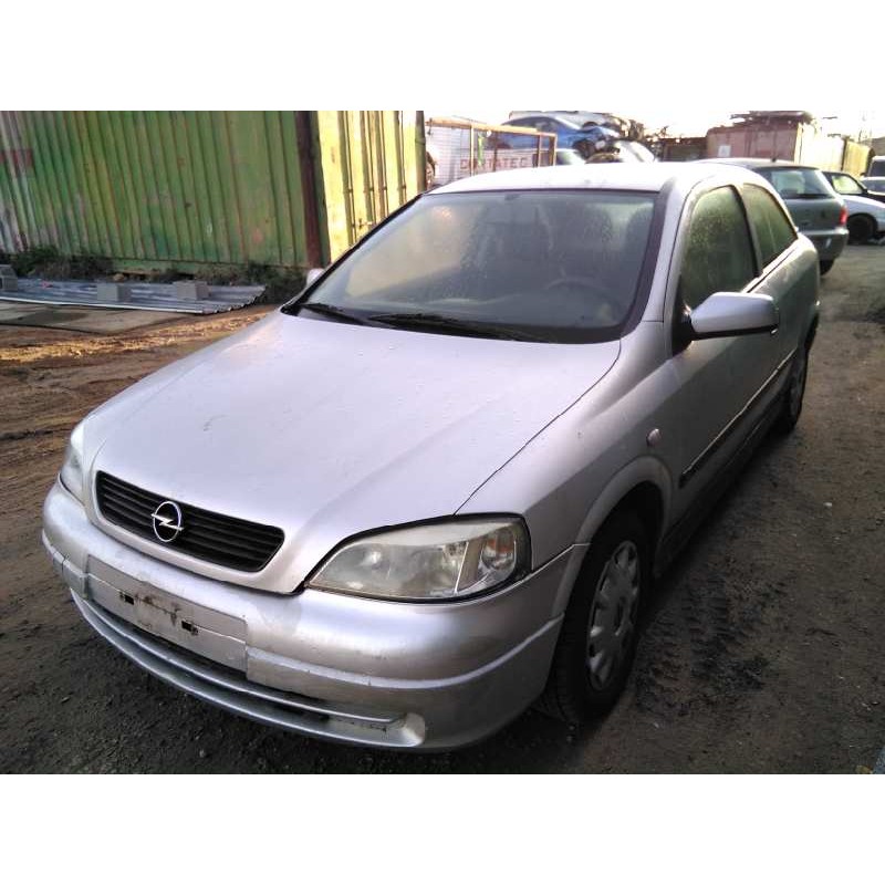 opel astra g berlina del año 2002