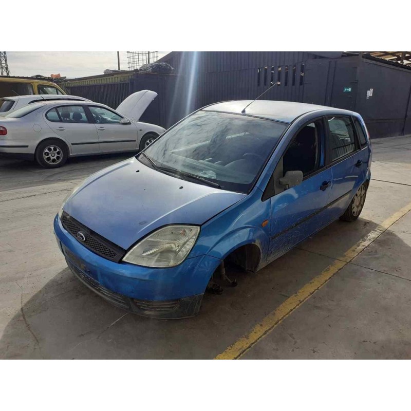 ford fiesta (cbk) del año 2004